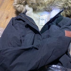 New with tag Hollister coat